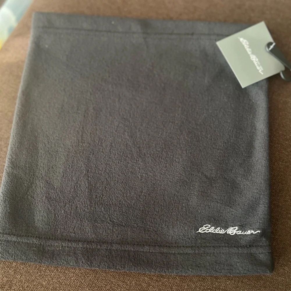 Eddie Bauer essential accessory